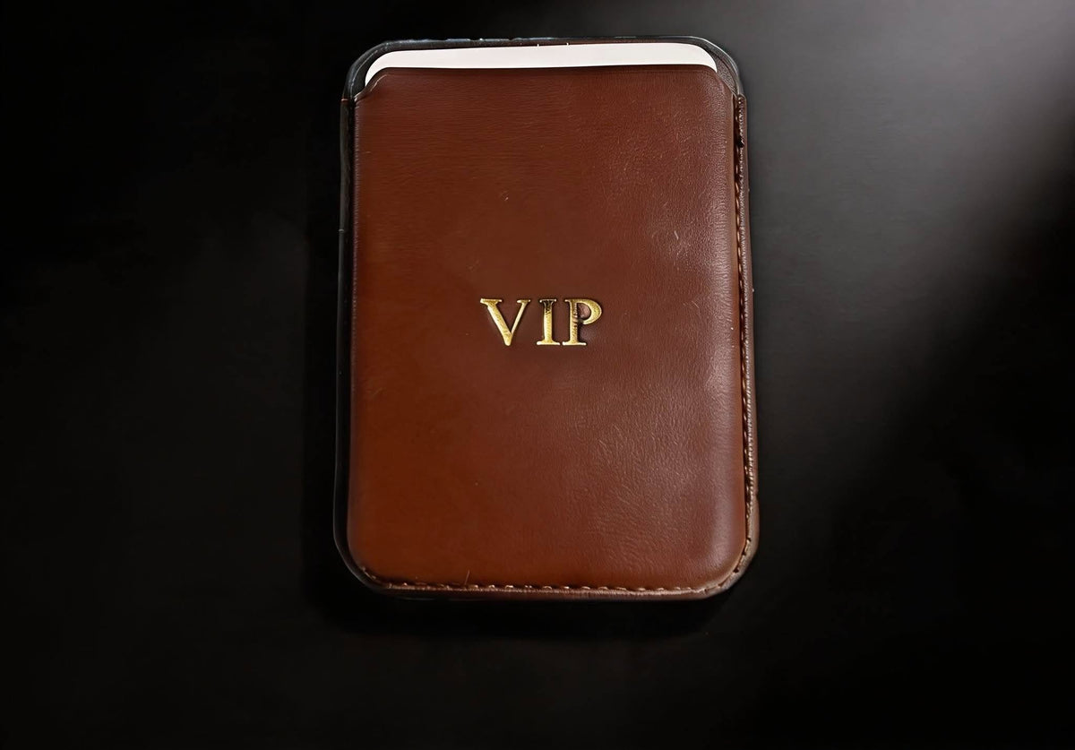 Personalized Magnetic Phone Card Holder – Custom Name Wallet